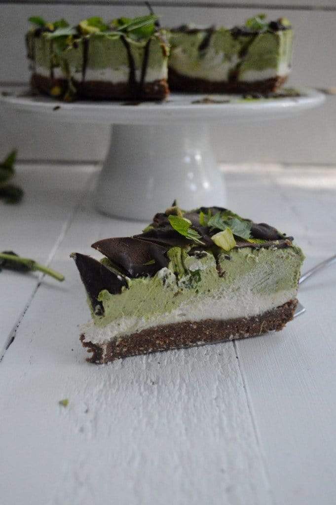 Raw Vegan Matcha & Mint Cheesecake Recipe
