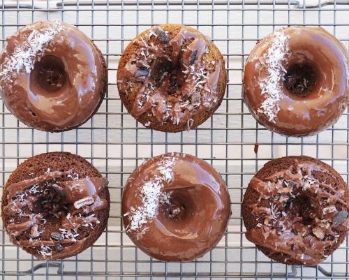 Vegan Matcha Chocolate Donuts