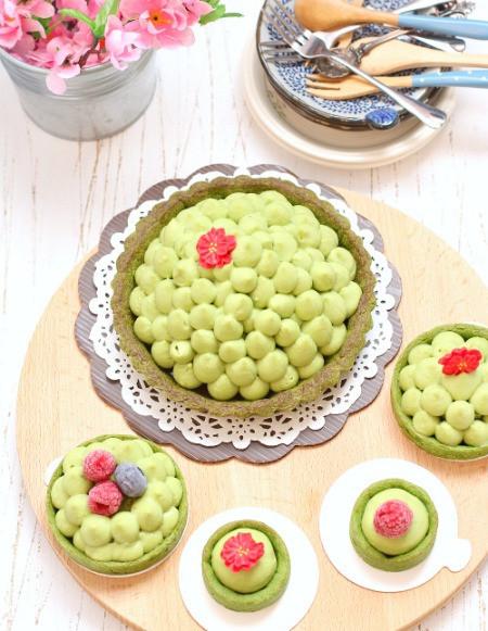 Strawberry Jelly Matcha Mascarpone Tarts